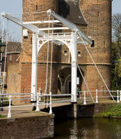 2573.jpg Ophaalbrug bij de Oostpoort te Delft
