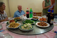 7032.jpg eerste gezamelijke lunch
