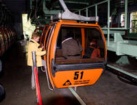 7282.jpg Met kabelbaantje omhoog
