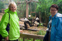 8038.jpg Nel em Marlie bij de panda's
