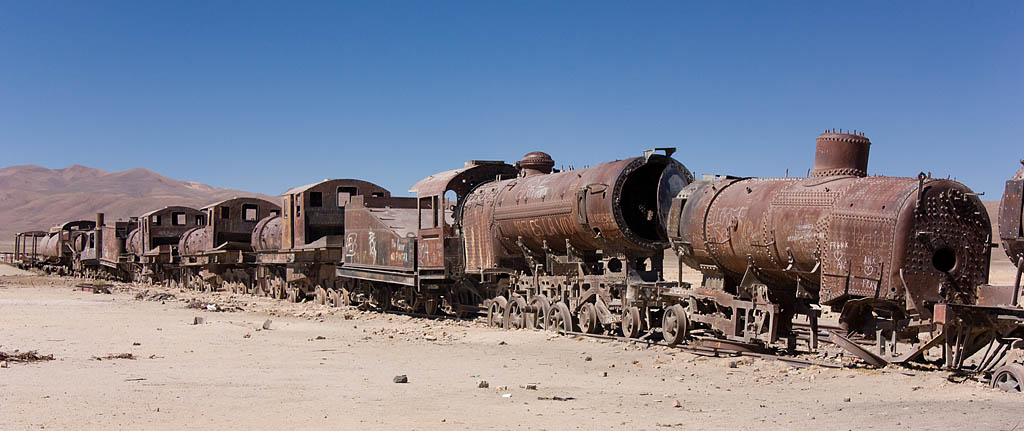 Locomotievenkerkhof bij Uyuni